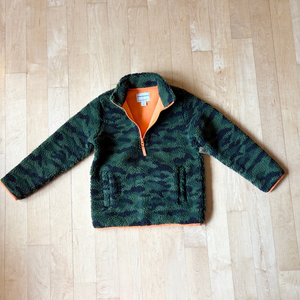 NEW Kids Amazon size 8 medium camouflage orange 1/4 zip sherpa jacket/sweatshirt
